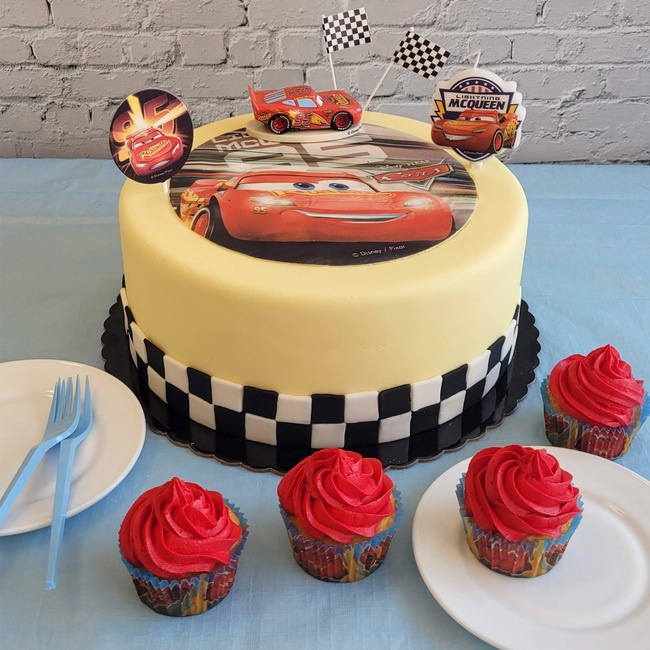 Voiture Flash McQueen pour gâteau Disney Pixar Cars - Dekora ref