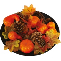 Feuilles décoratives avec citrouilles et pommes de pin